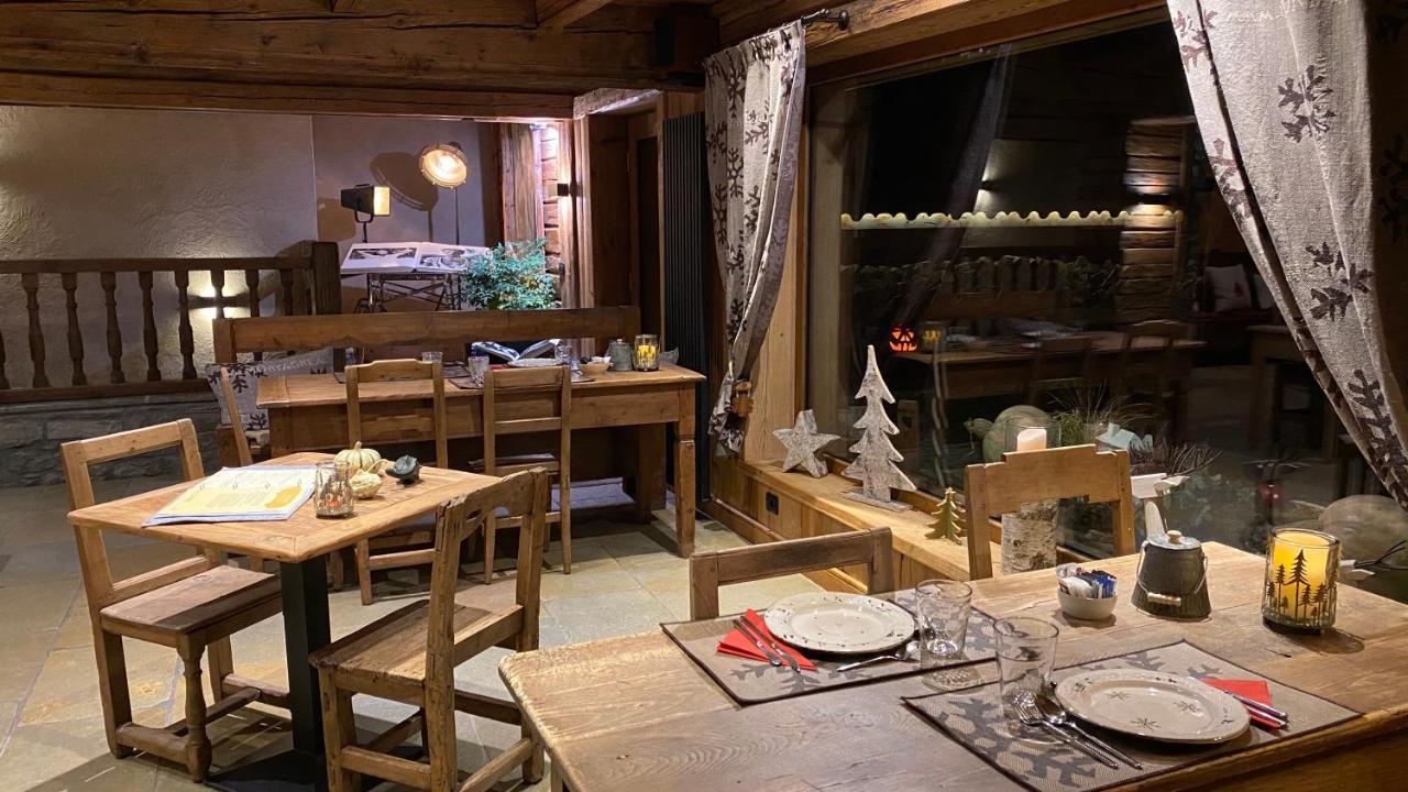 Les Trompeurs Chez Odette Bed & Breakfast Cogne Dış mekan fotoğraf