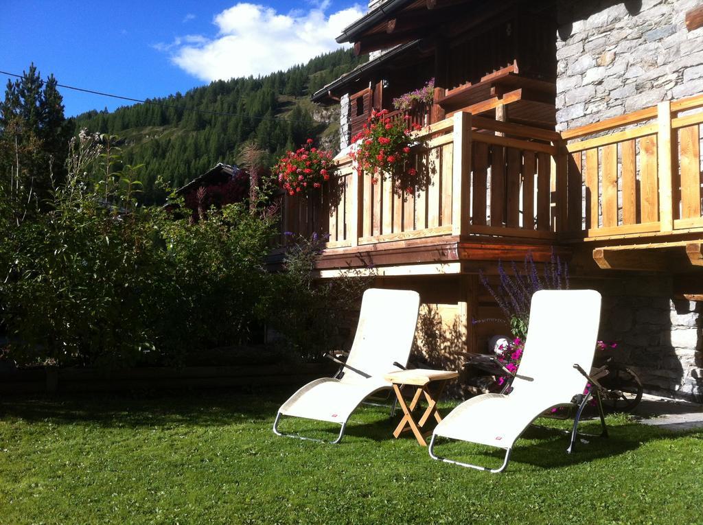 Les Trompeurs Chez Odette Bed & Breakfast Cogne Oda fotoğraf